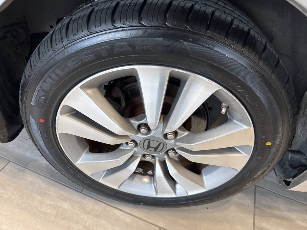 2011 Honda Accord Image 14