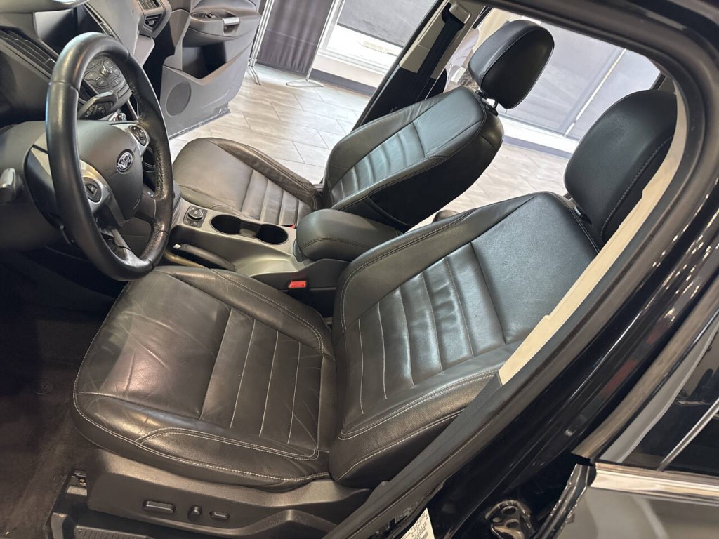 2015 Ford Escape Image 19