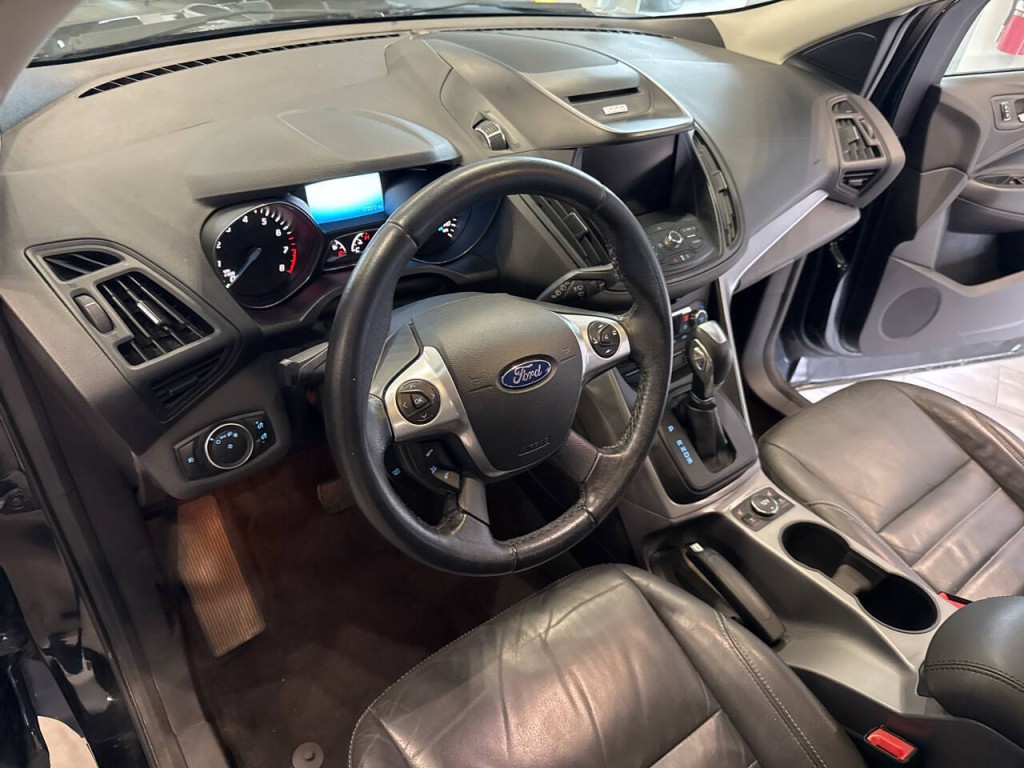 2015 Ford Escape Image 20