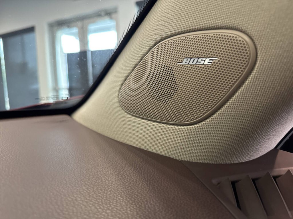 2012 Cadillac SRX Image 26