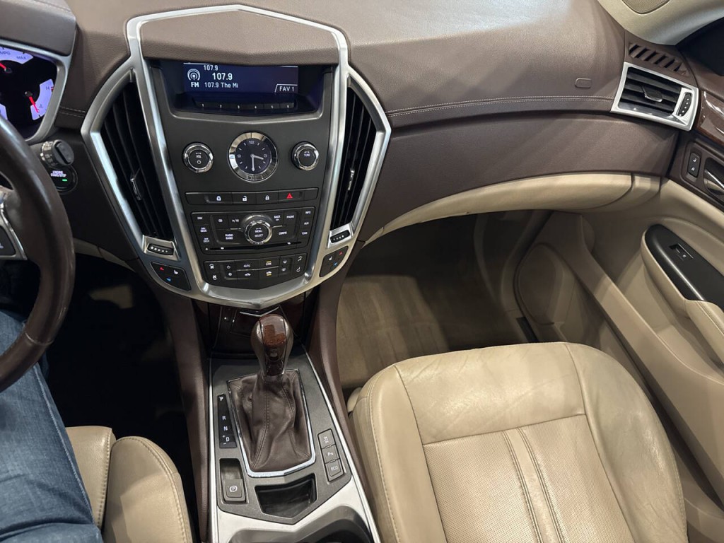 2012 Cadillac SRX Image 39