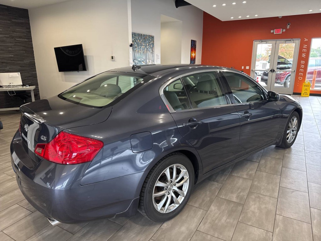 2007 INFINITI G35 Image 12