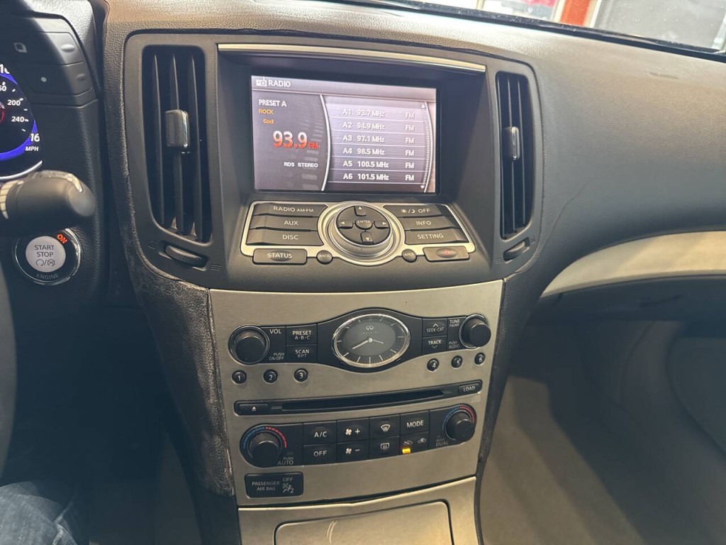 2007 INFINITI G35 Image 32