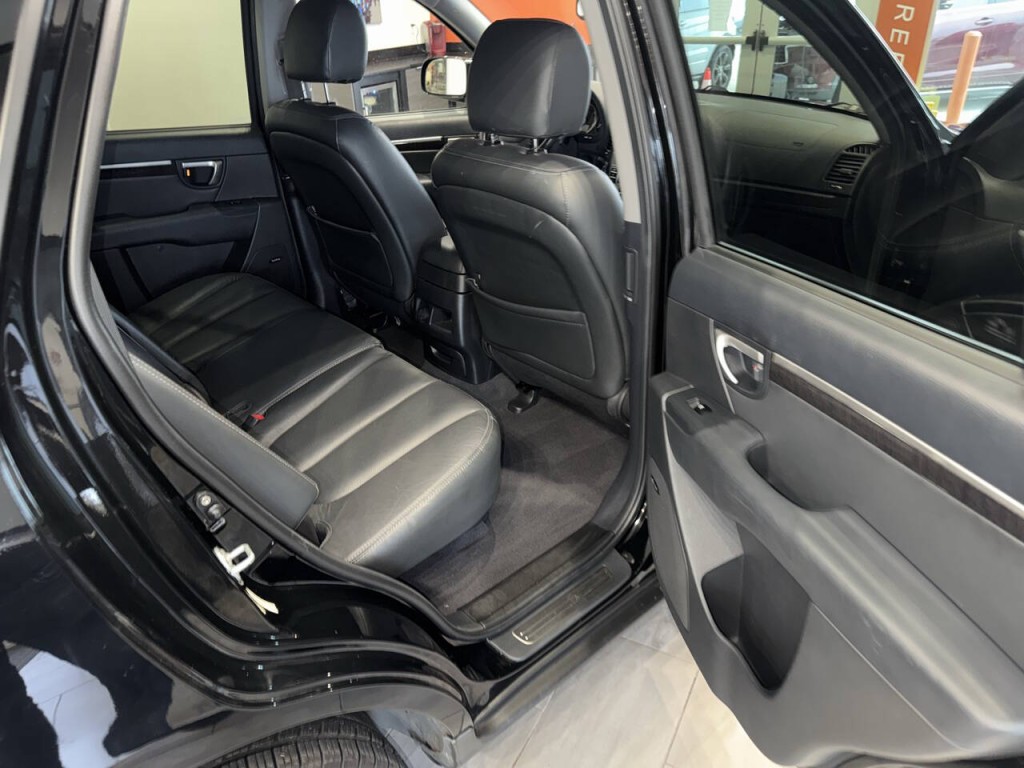 2009 Hyundai Santa Fe Image 20