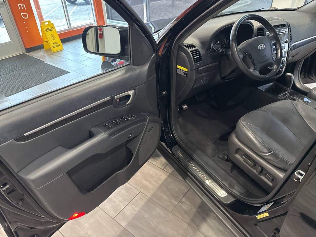 2009 Hyundai Santa Fe Image 22