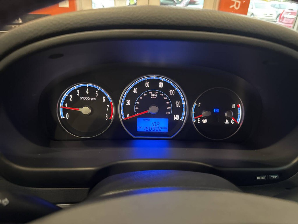 2009 Hyundai Santa Fe Image 31