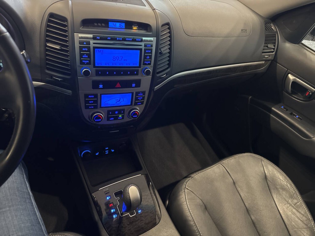 2009 Hyundai Santa Fe Image 33