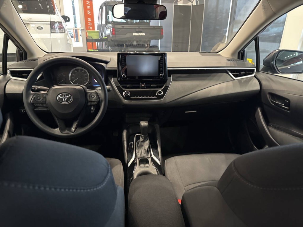 2022 Toyota Corolla Image 21