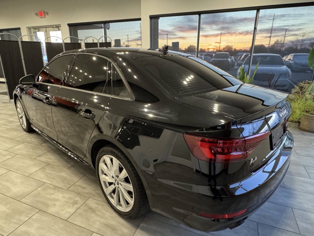 2018 Audi A4 Image 10