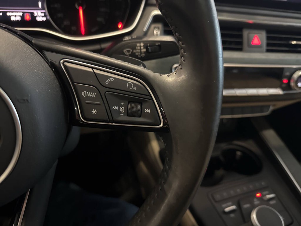 2018 Audi A4 Image 35