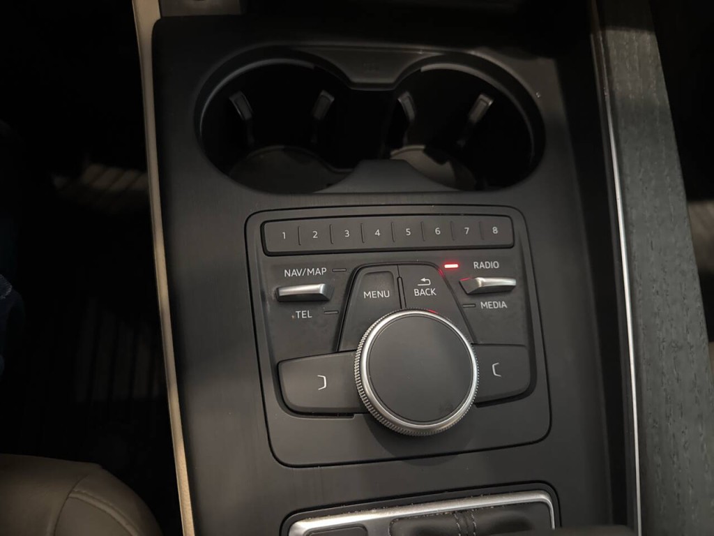 2018 Audi A4 Image 37