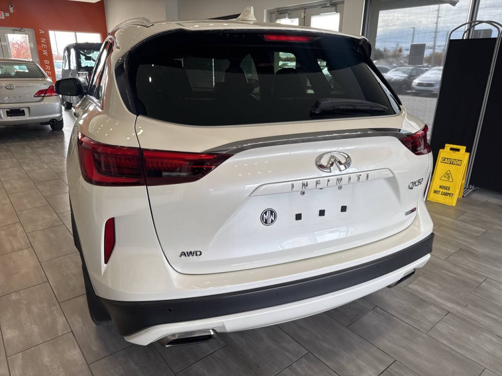 2020 INFINITI QX50 Image 12