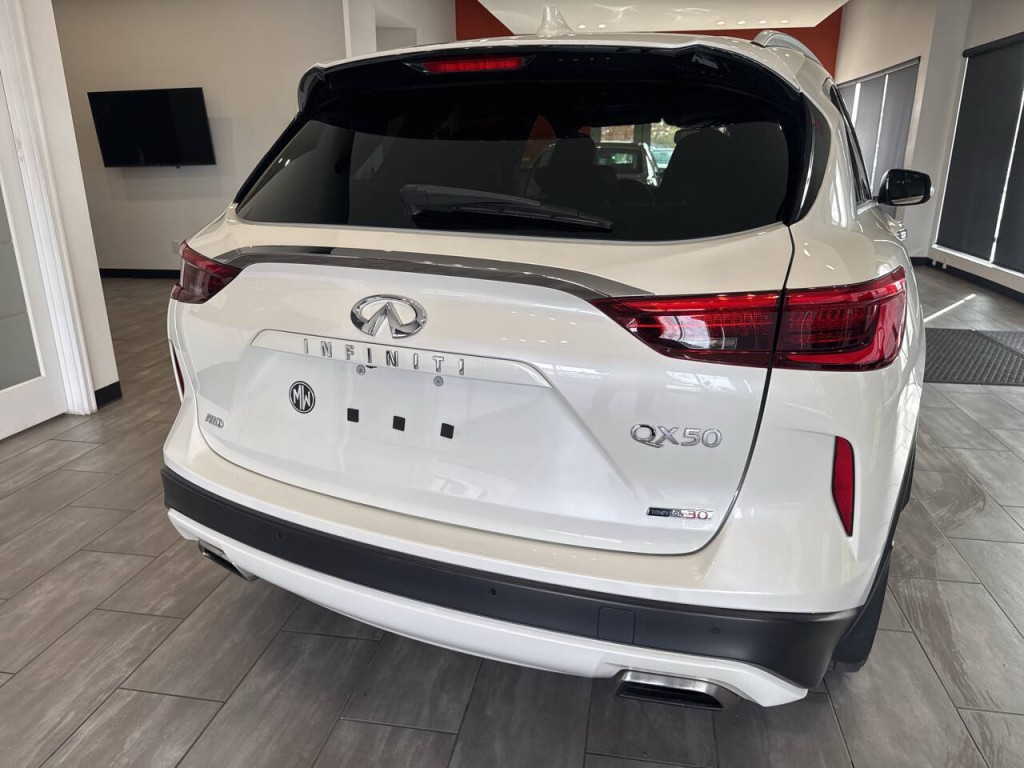 2020 INFINITI QX50 Image 13