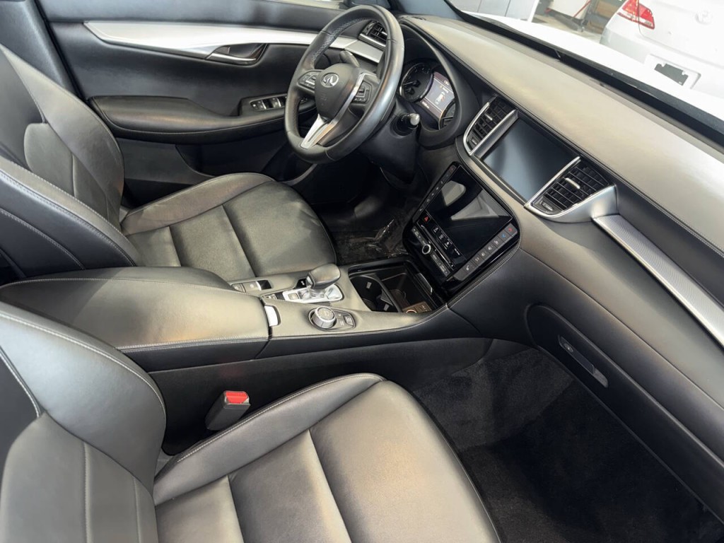 2020 INFINITI QX50 Image 21