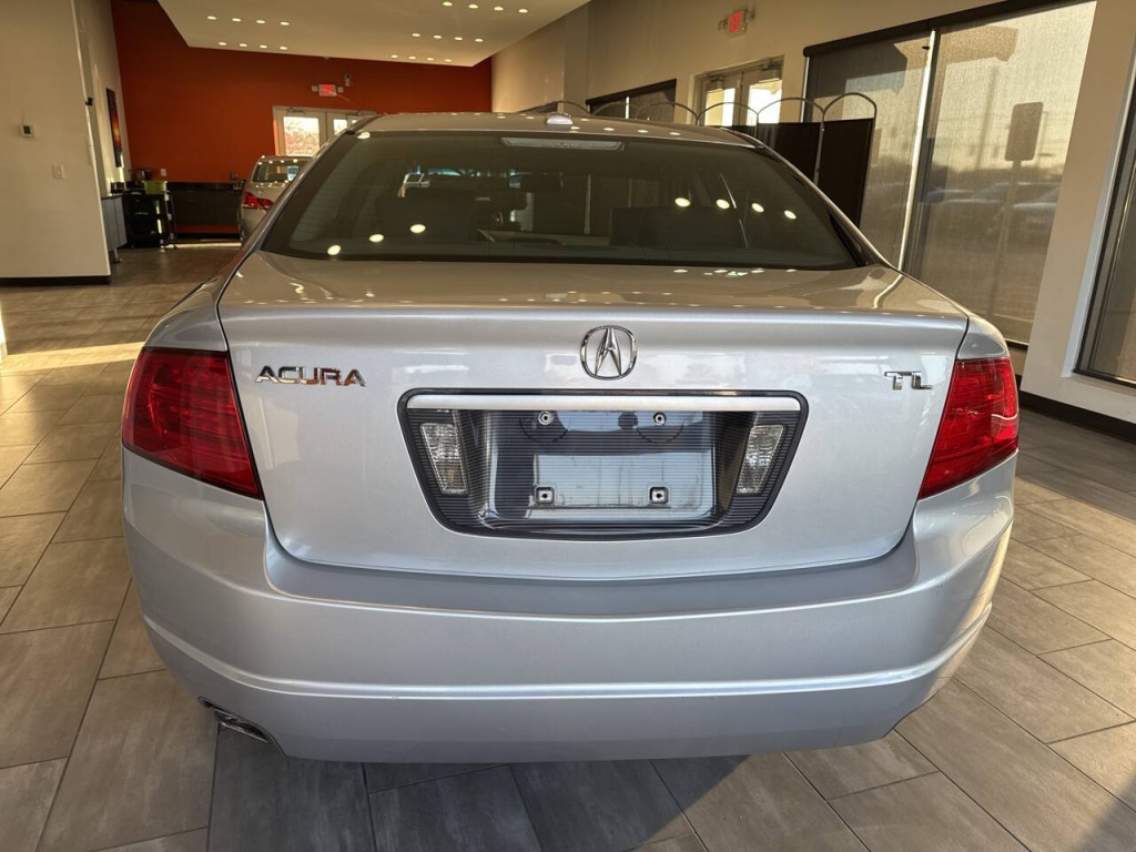 2005 Acura TL Image 6