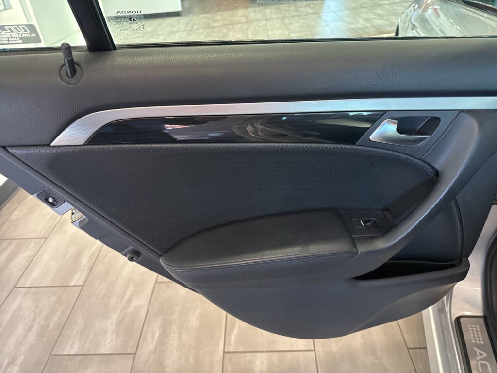 2005 Acura TL Image 27