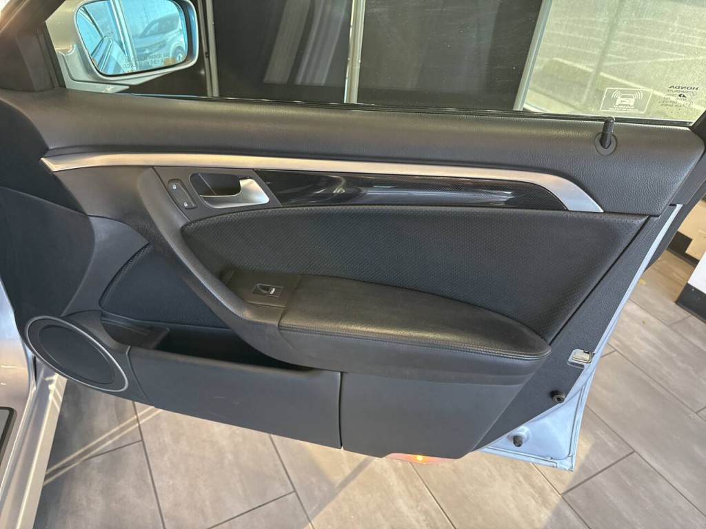 2005 Acura TL Image 37