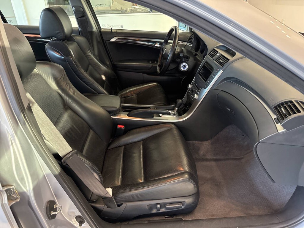 2005 Acura TL Image 38
