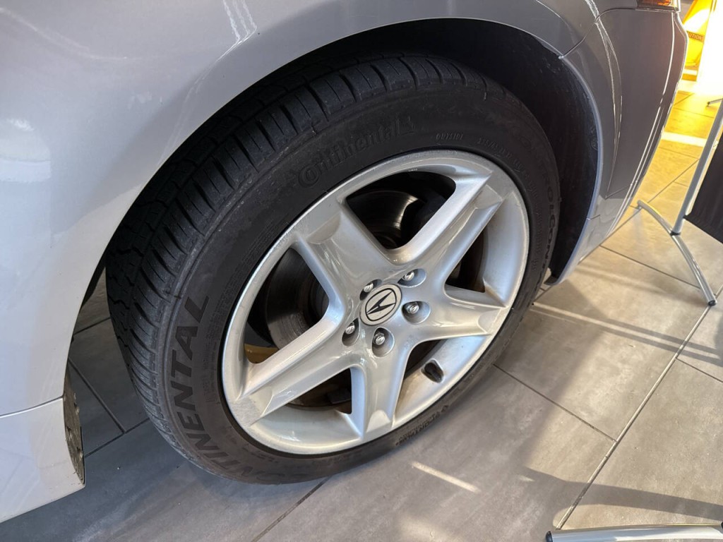 2005 Acura TL Image 40