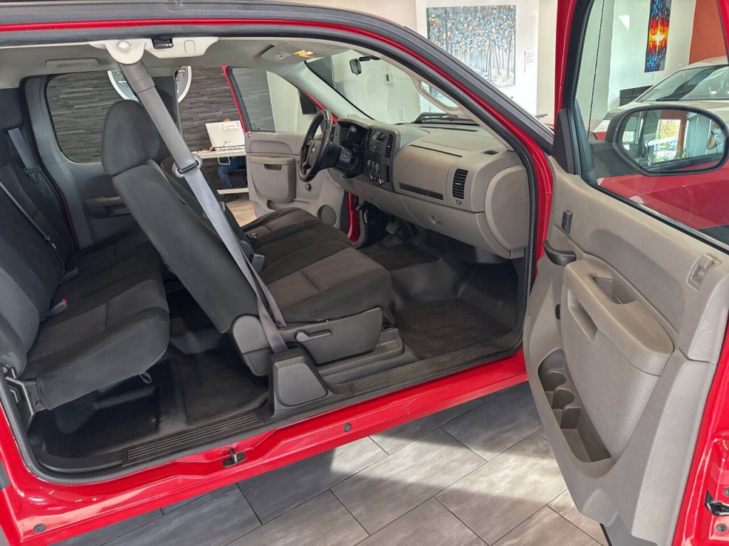 2012 Chevrolet Silverado 1500 Image 17