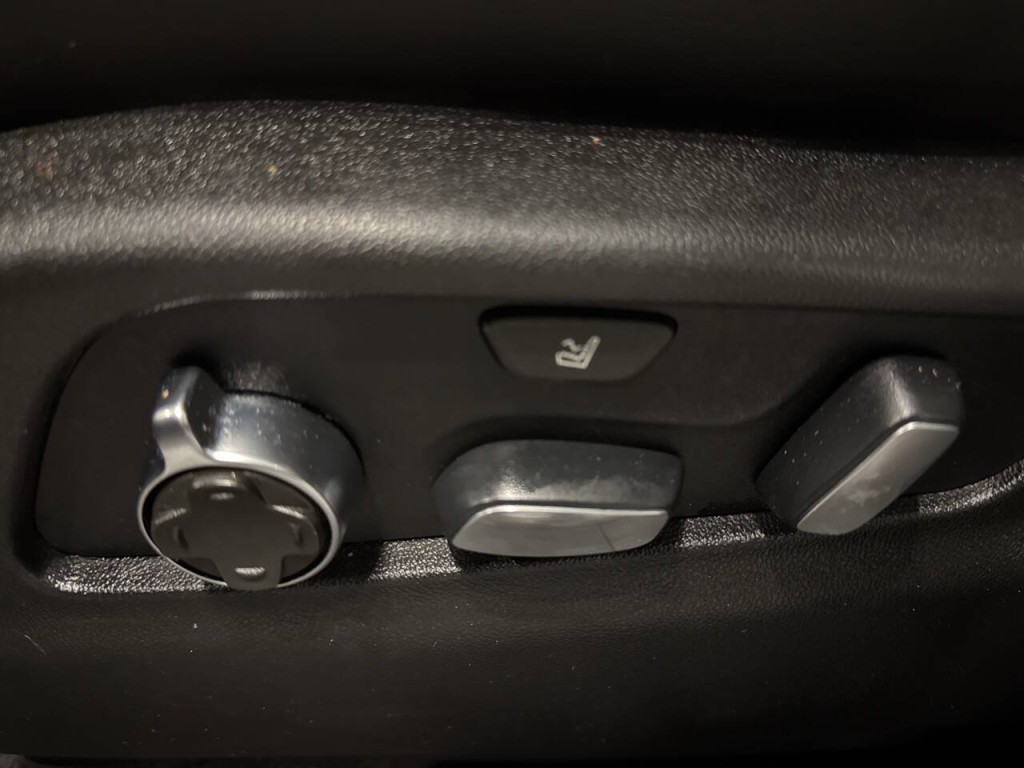 2019 Cadillac XT4 Image 14