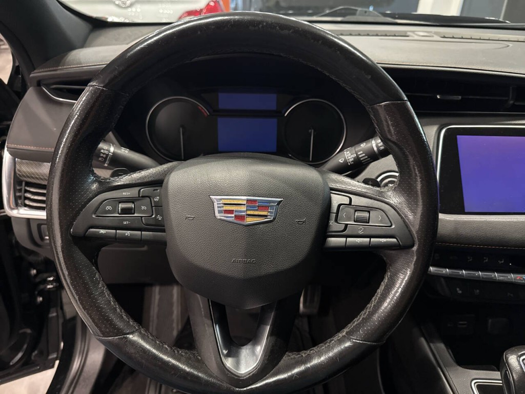 2019 Cadillac XT4 Image 16