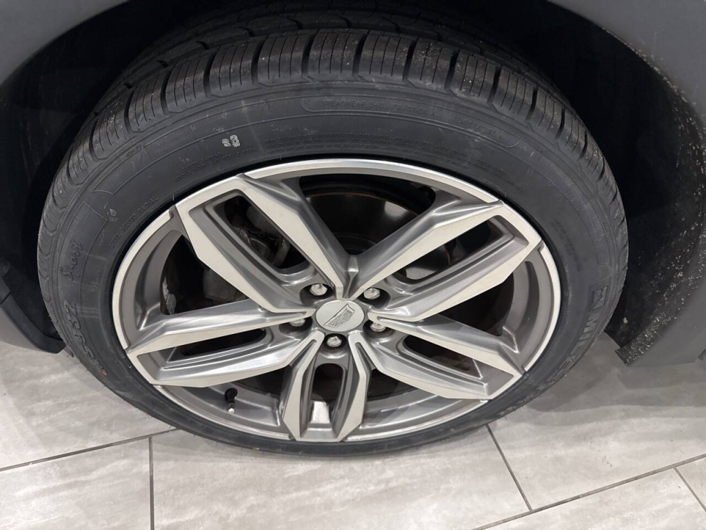 2019 Cadillac XT4 Image 39