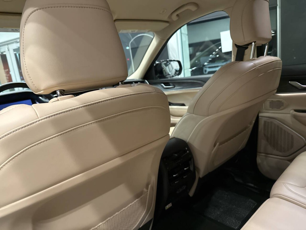 2021 Jeep Grand Cherokee Image 27