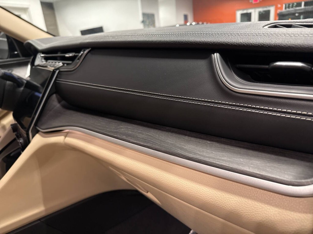 2021 Jeep Grand Cherokee Image 42