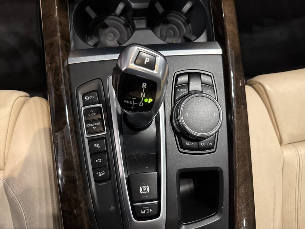 2016 BMW X5 Image 31