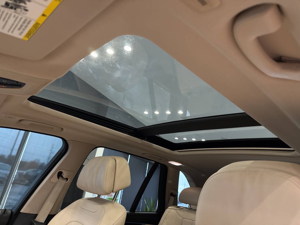 2016 BMW X5 Image 33
