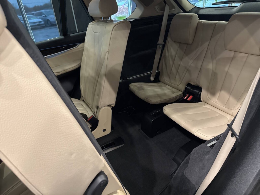 2016 BMW X5 Image 37