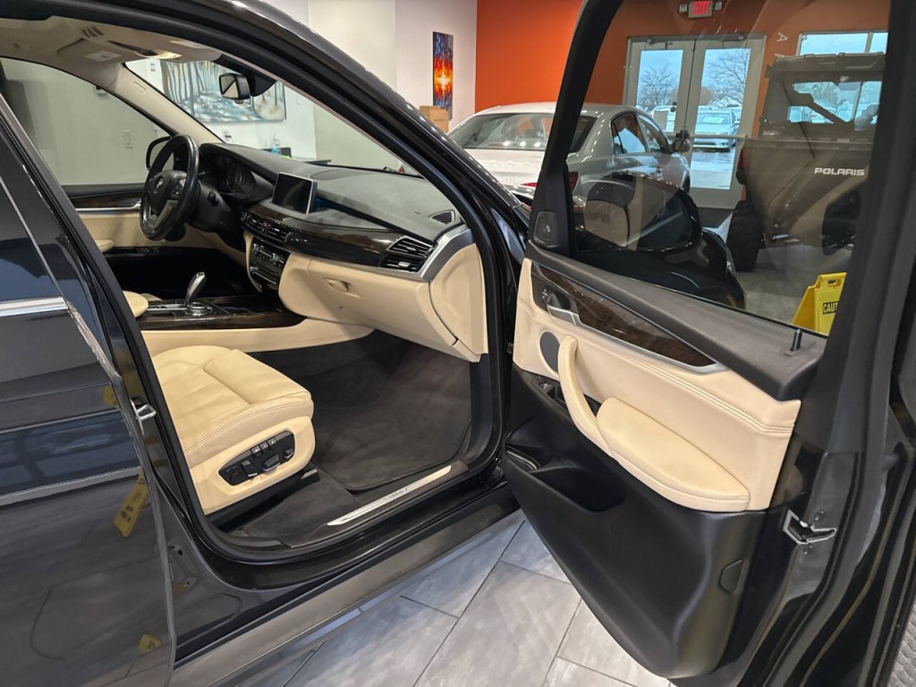 2016 BMW X5 Image 50
