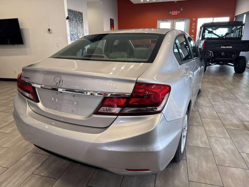 2014 Honda Civic Image 16
