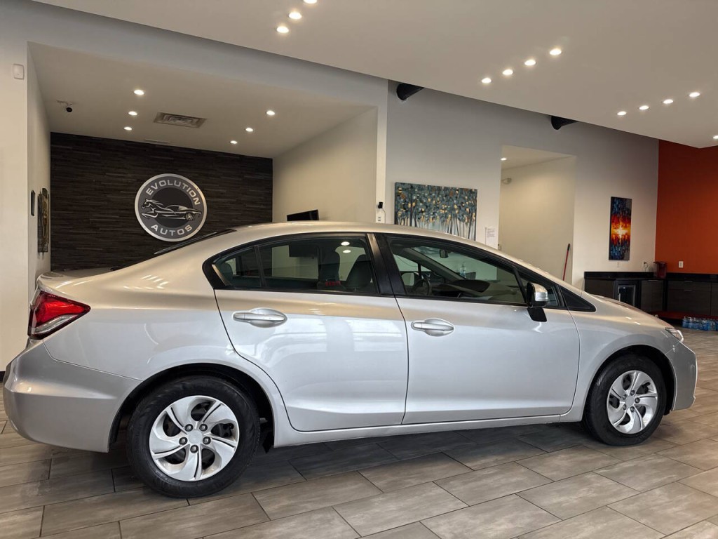 2014 Honda Civic Image 17