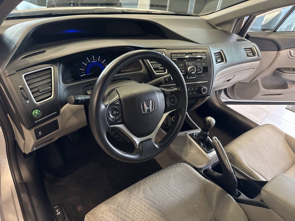 2014 Honda Civic Image 19