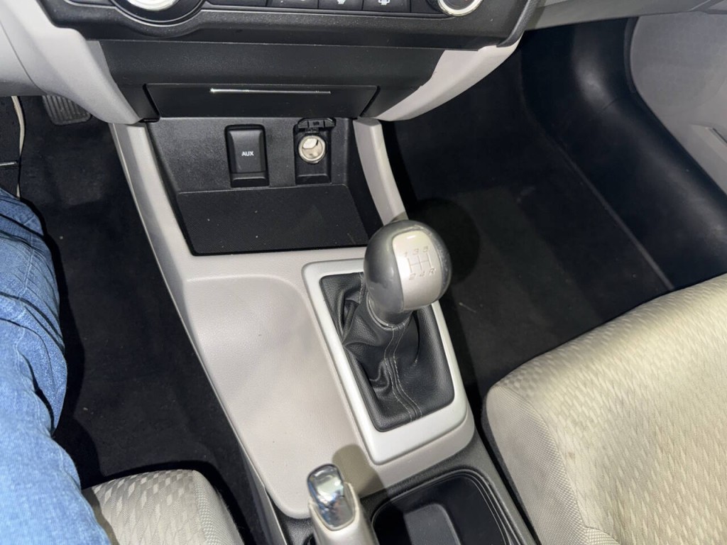 2014 Honda Civic Image 29