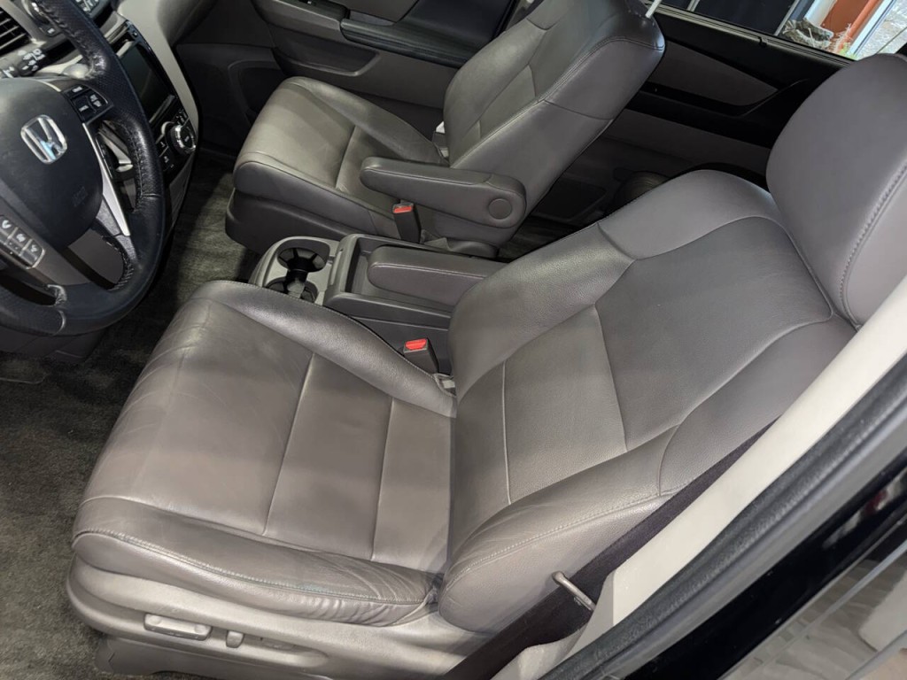 2015 Honda Odyssey Image 18