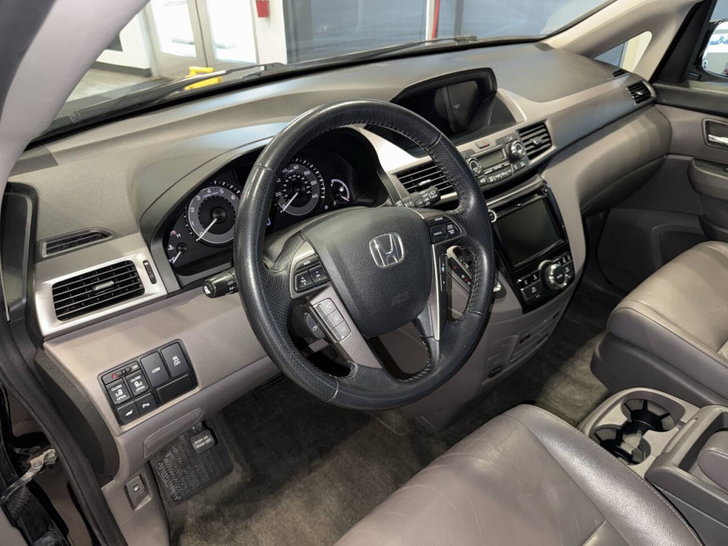 2015 Honda Odyssey Image 19