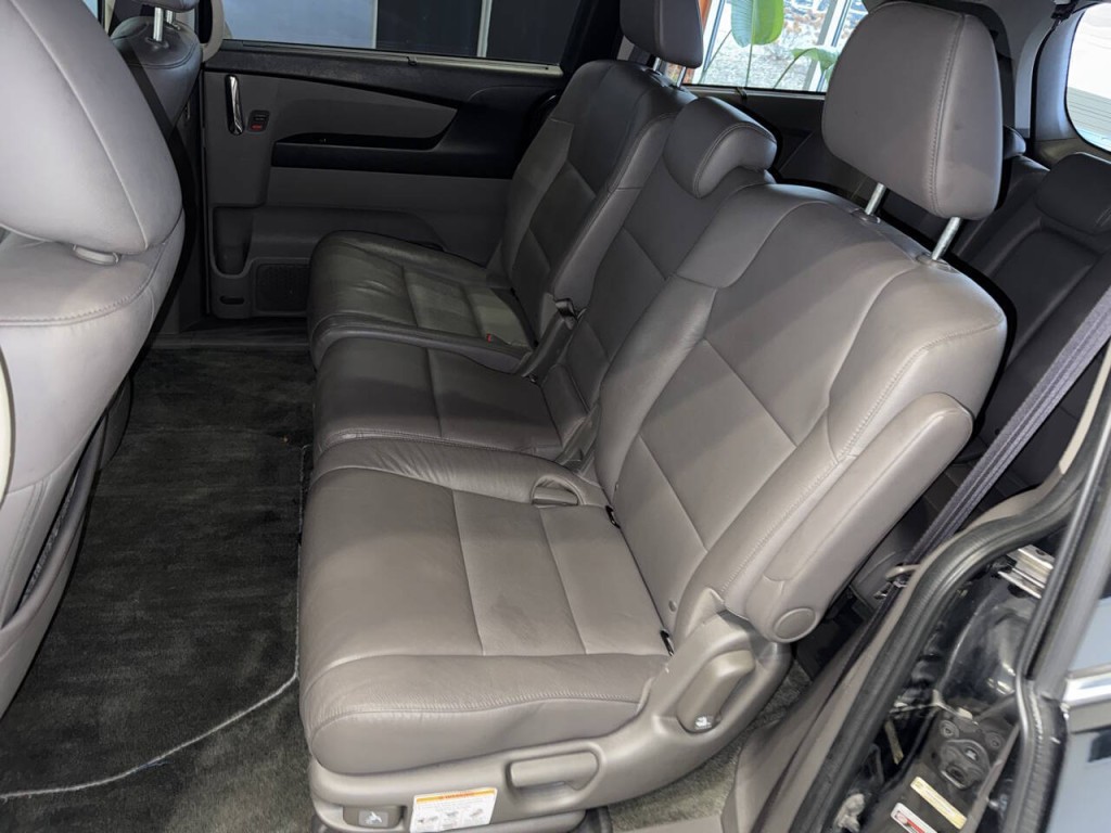 2015 Honda Odyssey Image 21