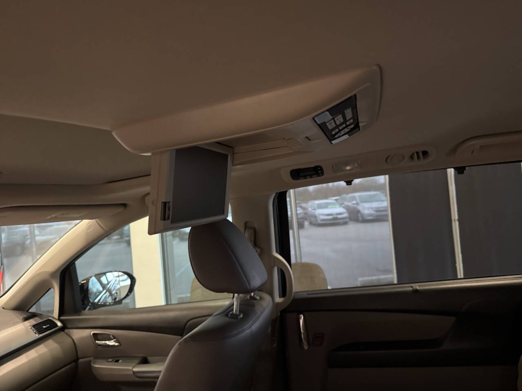2015 Honda Odyssey Image 22