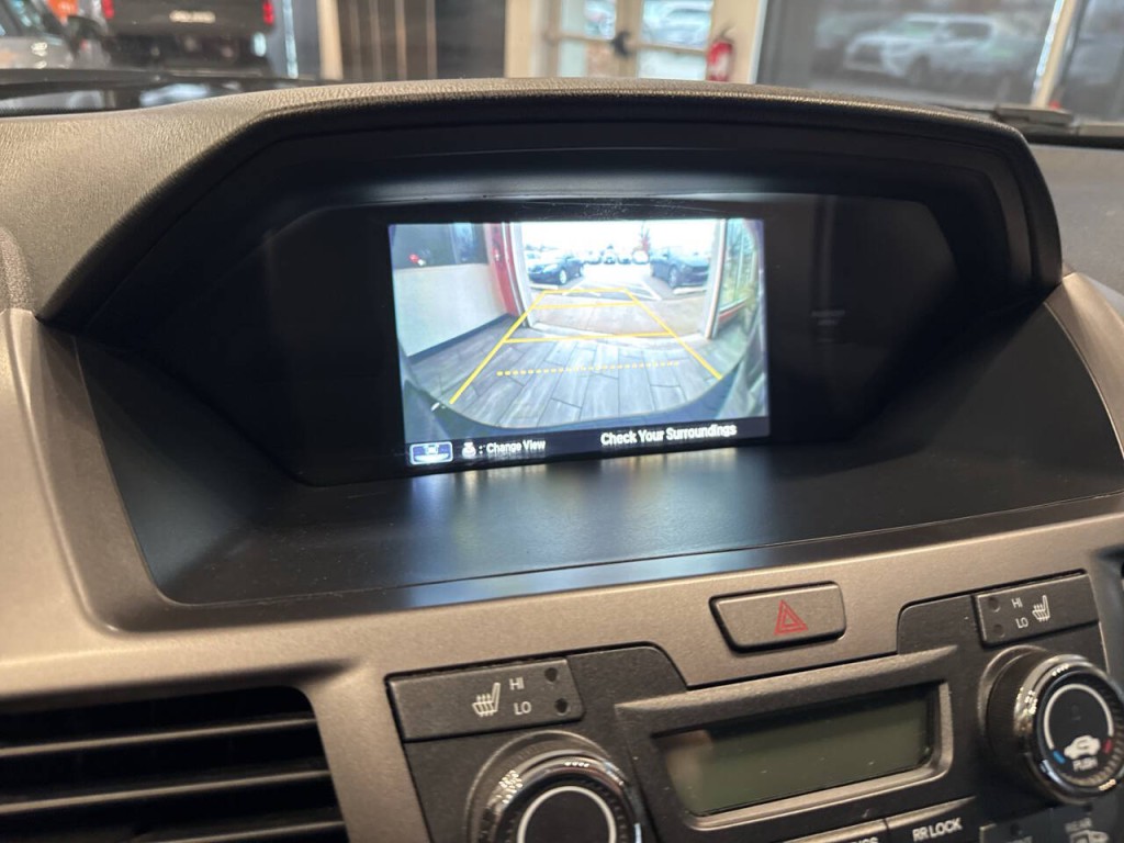 2015 Honda Odyssey Image 33