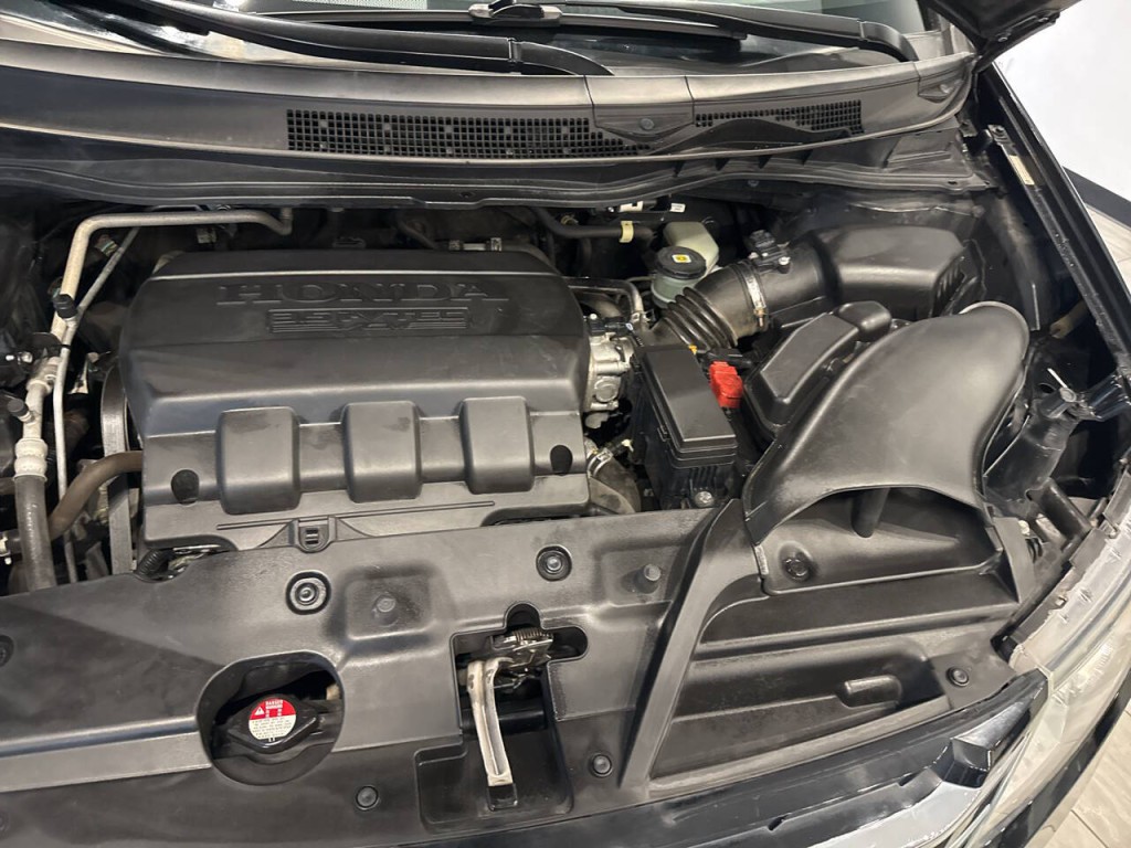 2015 Honda Odyssey Image 41
