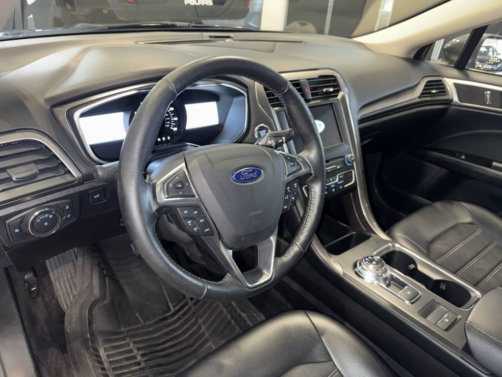 2017 Ford Fusion Image 27