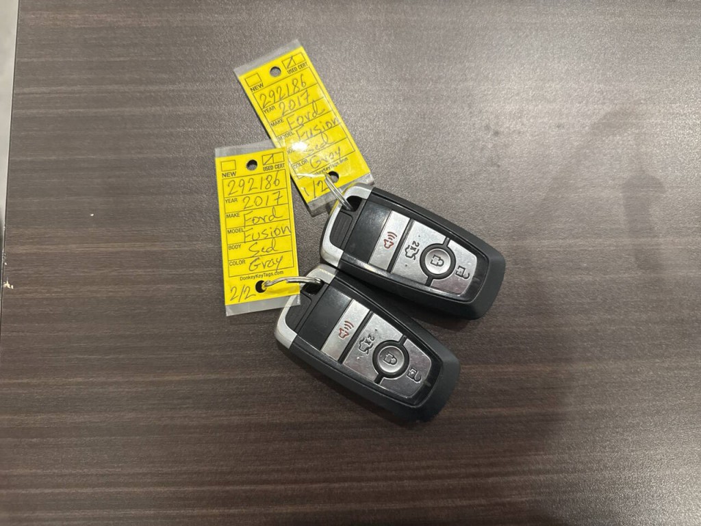 2017 Ford Fusion Image 35