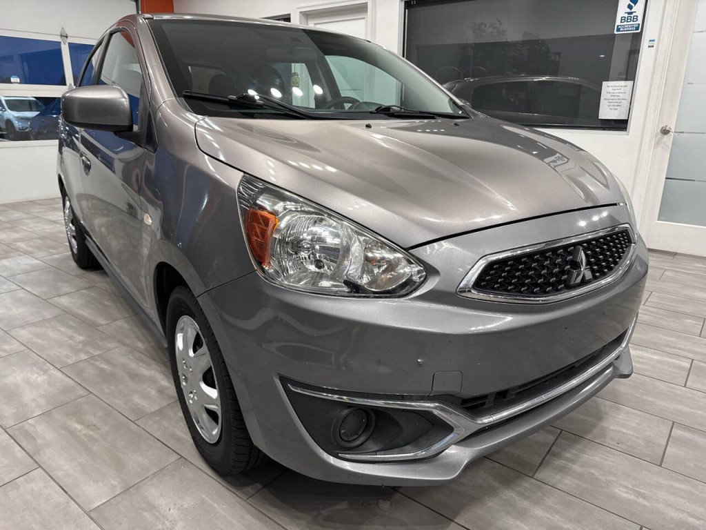 2017 Mitsubishi Mirage Image 1