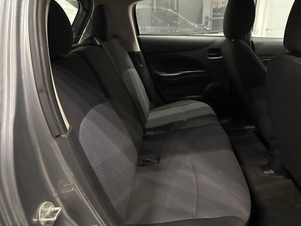 2017 Mitsubishi Mirage Image 23