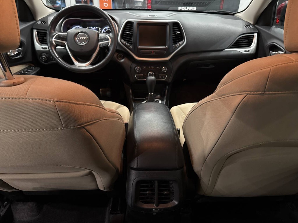 2015 Jeep Cherokee Image 30