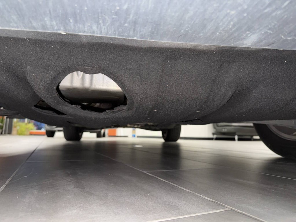 2015 Jeep Cherokee Image 47