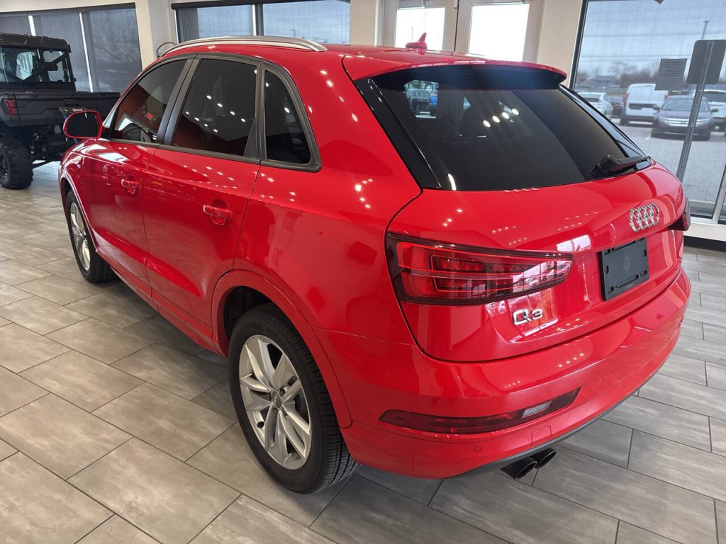 2018 Audi Q3 Image 11